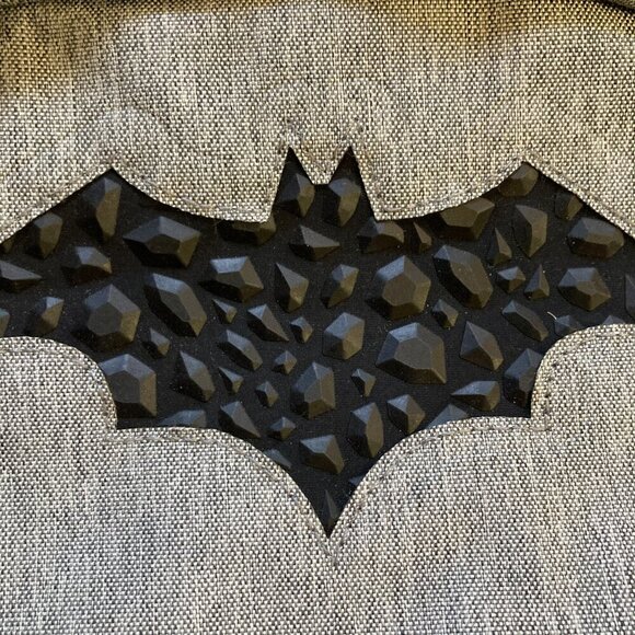 Spencer's Batman Backpack, NWT, Insulated bottom - Picture 9 of 10
